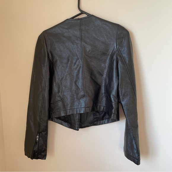 Forever 21 jacket - Picture 3 of 4